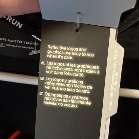 Women's Under Armour Qualifier Storm Packable Jacket - Picture 10 of 12